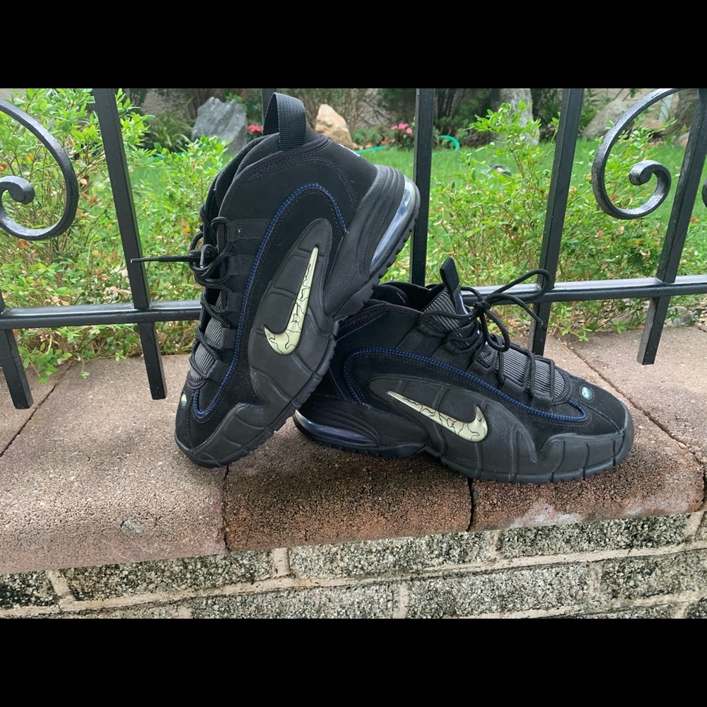 - Nike air max penny 1 sz 9